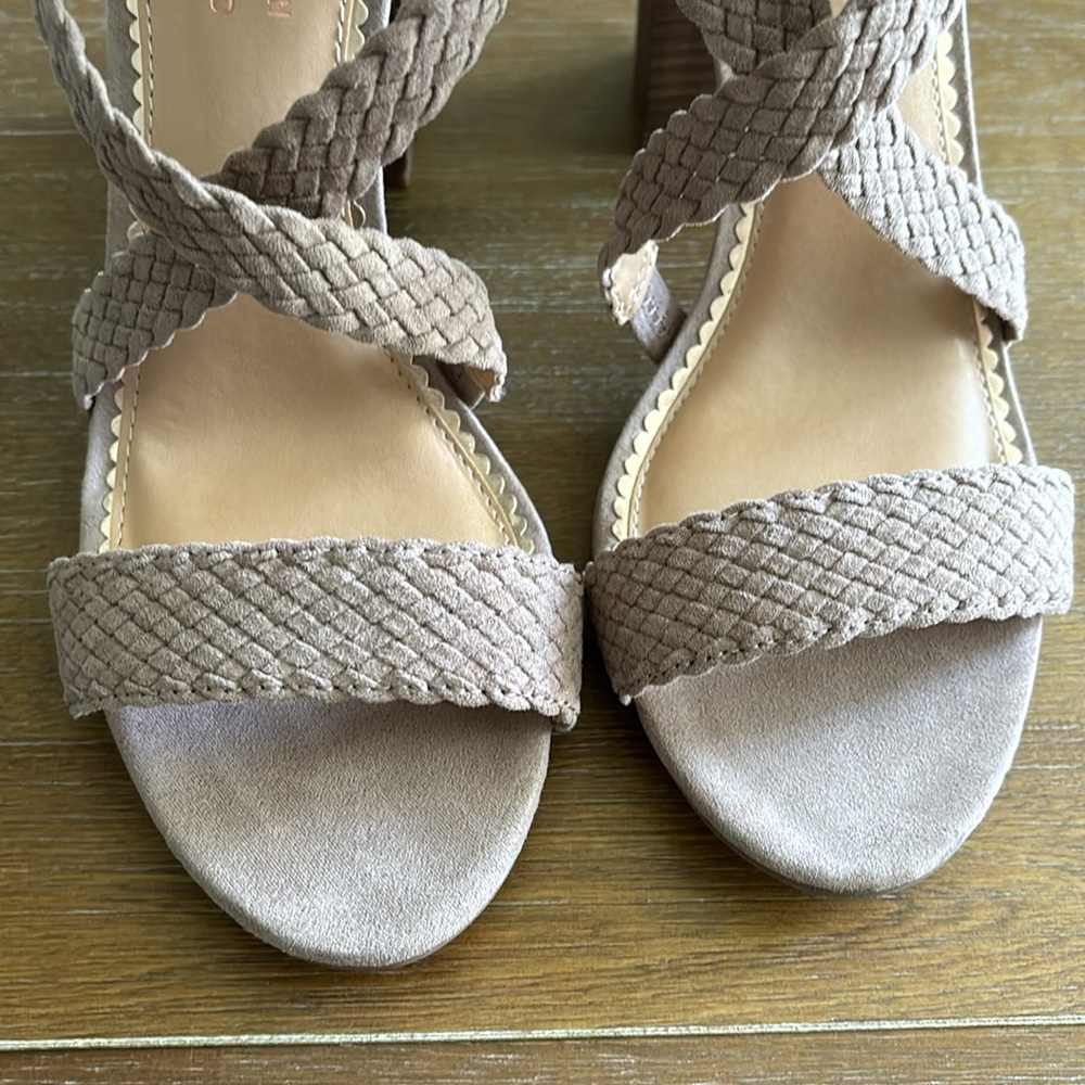 LC Lauren Conrad Braided Tan Heels - Picture 7 of 8